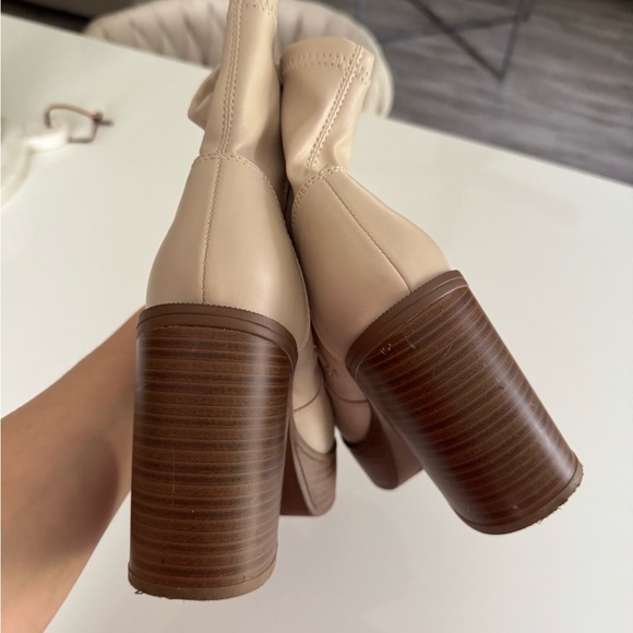 Women Platform Boots - Picture 7 of 8